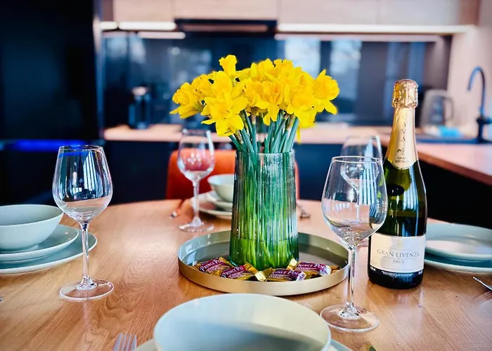 White Glove Deluxe Kapitanska Lejlighed